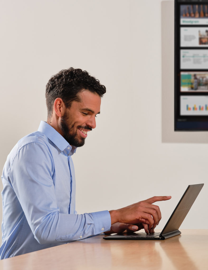 Achat microsoft office : pourquoi en faire l'acquisition ? 4 Pourquoi faire appel à XEFI pour mettre en place le logiciel Microsoft office en entreprise ?