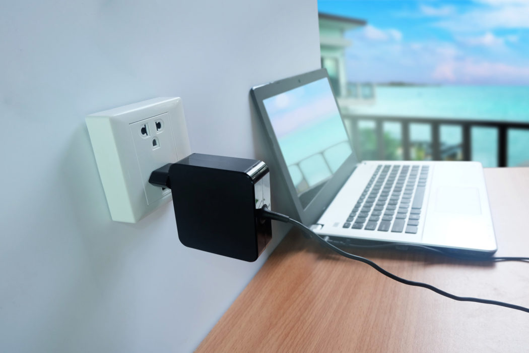 réparer un chargeur d’ordinateur portable réparer un chargeur d’ordinateur portable